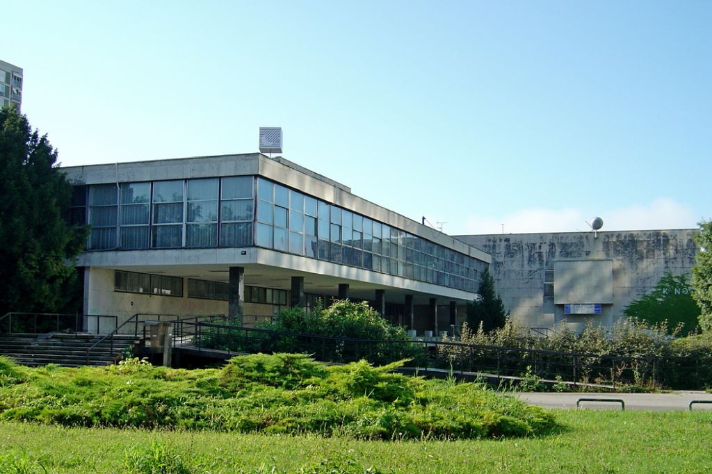 Ulica grada Vukovara 68, POUZ, Pučko otvoreno učilište Zagreb